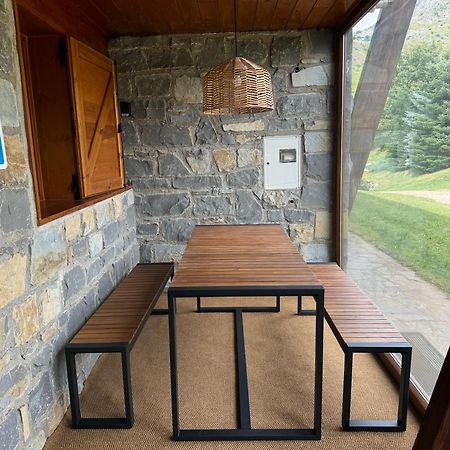 Chalet Los Ibones - Lodge فورميغال المظهر الخارجي الصورة